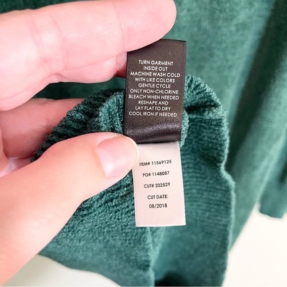 Torrid Green Long Sleeve Soft Sweater Size 00 - Picture 12 of 12